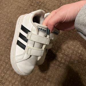Toddler Adidas Shoes 7K